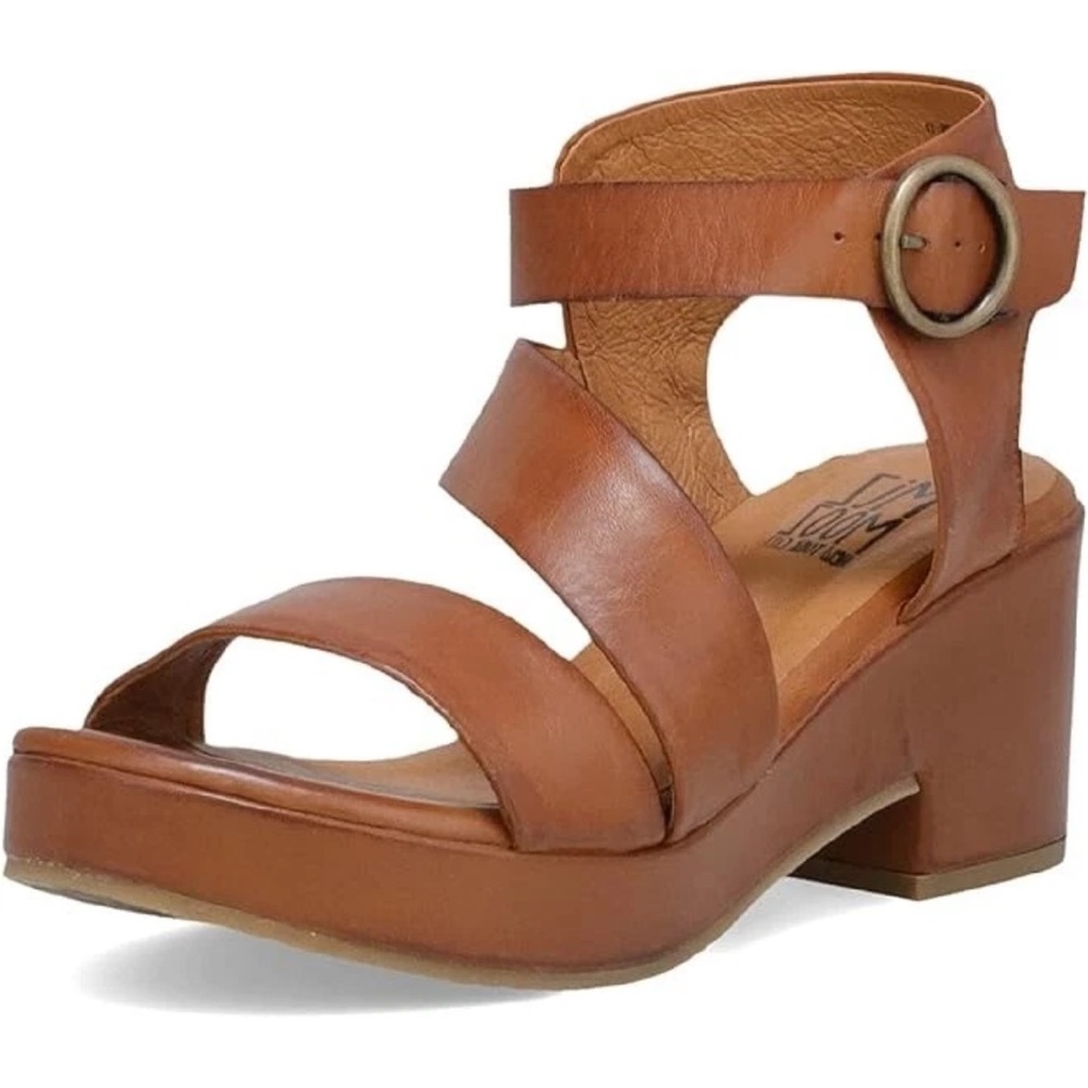 Women's Tan Leather Sandals